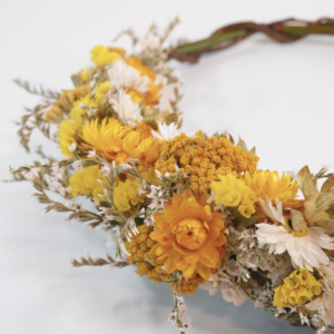 couronne fleurs séchées jaune